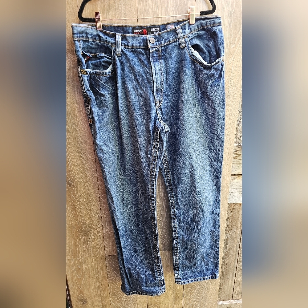 Ariat Men's Relaxed Fit Bootcut Denim Jeans 40/34